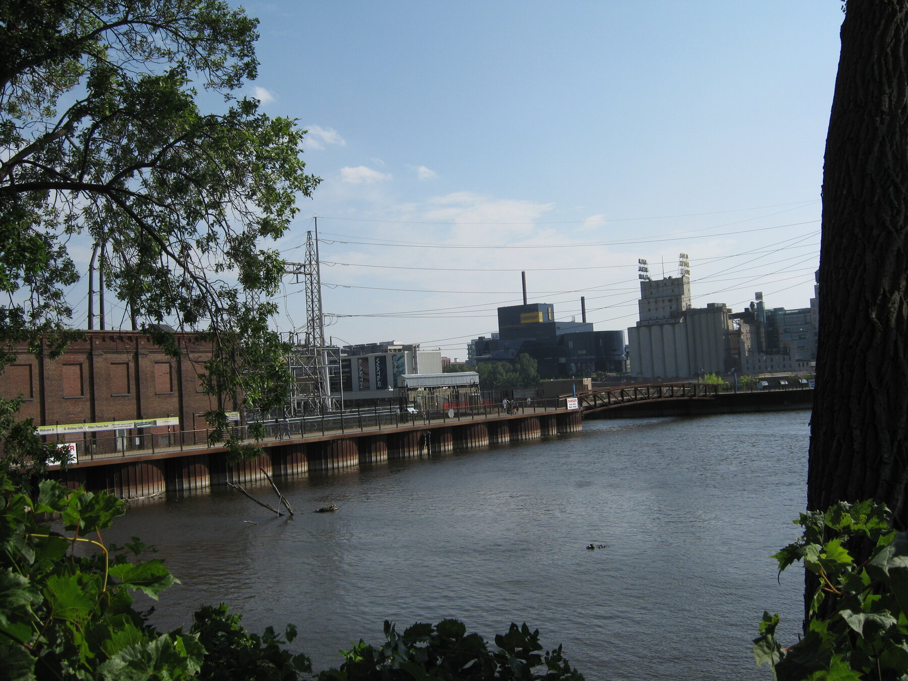 Saint Anthony Falls, MN